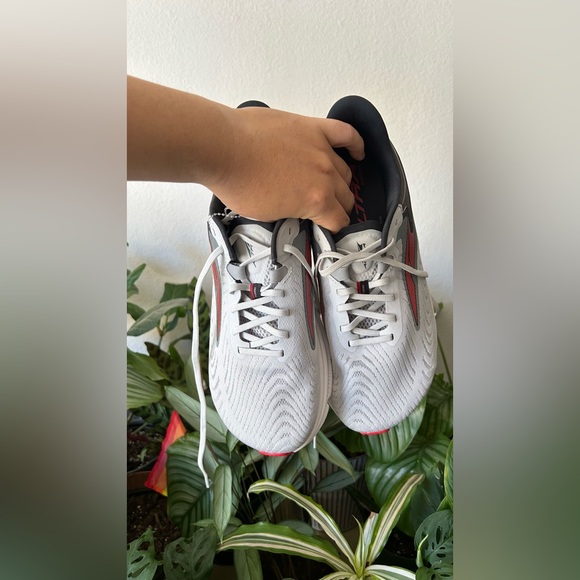 Altra torin 6 running shoes - Picture 2 of 3